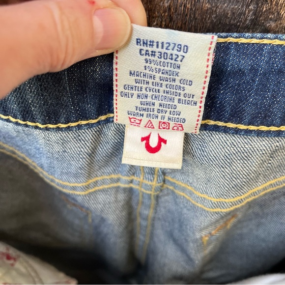 True Religion Wm’s Stella Skinny Jeans Sz 24 - Picture 6 of 15
